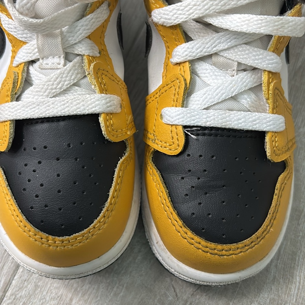 Nike Jordan 1 Mid Toddler Sneakers Yellow Ochre size 8C - Picture 10 of 10